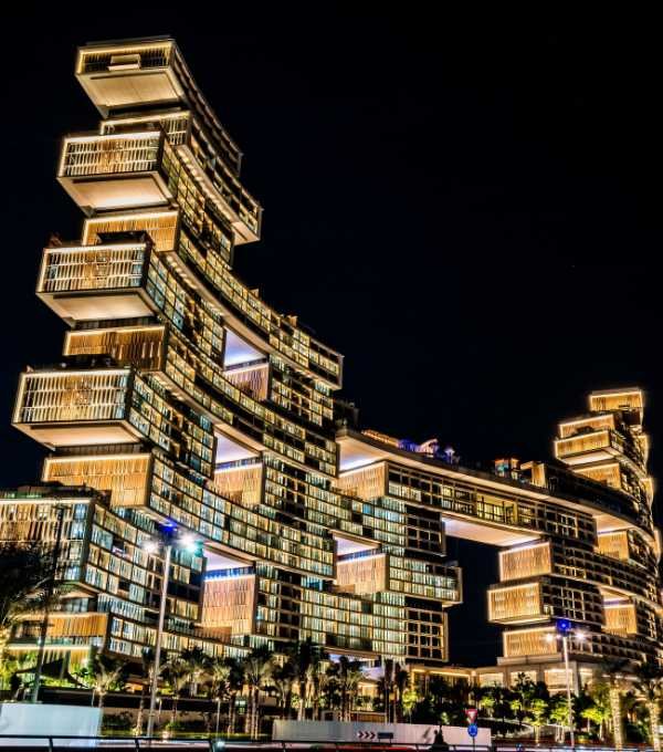 Atlantis The Royal Dubai modern luxury