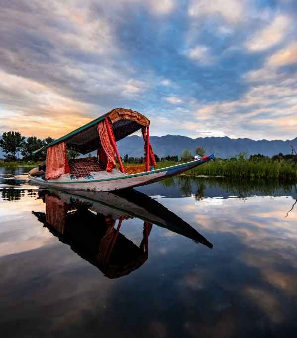 Dal Lake