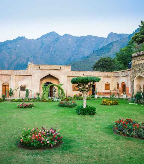 Pari Mahal Palace
