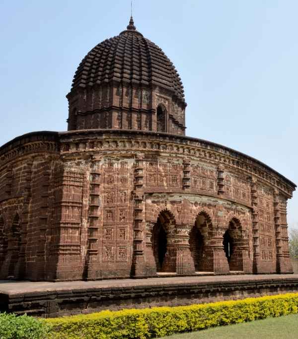 Radhabinode Temple