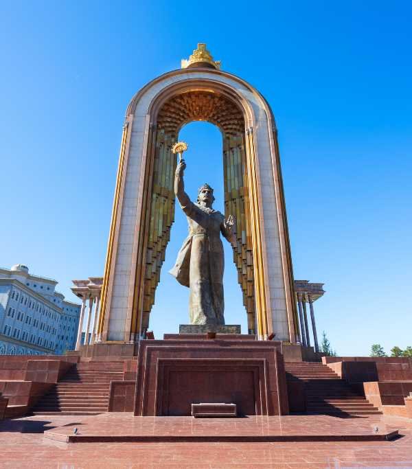 Statue of Ismoil Somoni