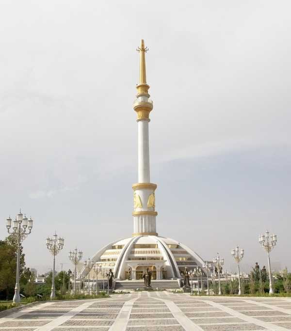 Independence Monument