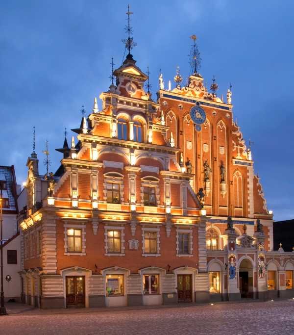 The House of Blackheads