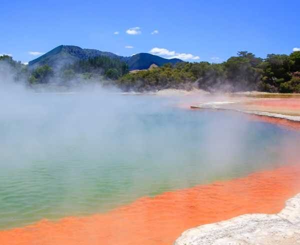 wai o tapu thermal wonderland