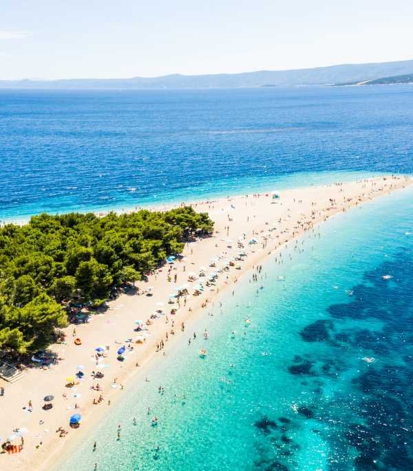 Zlatni Rat Beach