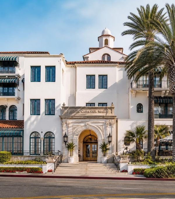 Hotel Casa Del Mar